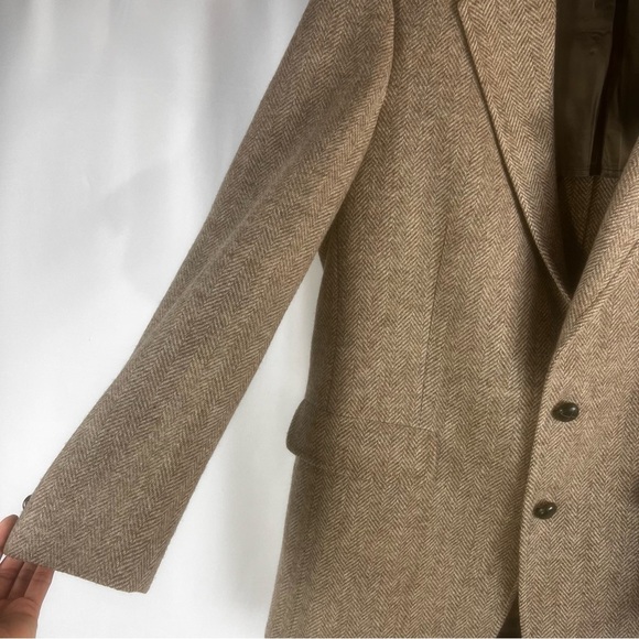 Vintage Claridge Wool Herringbone Elbow Patch Sports Coat  Classic Brown - Picture 5 of 17